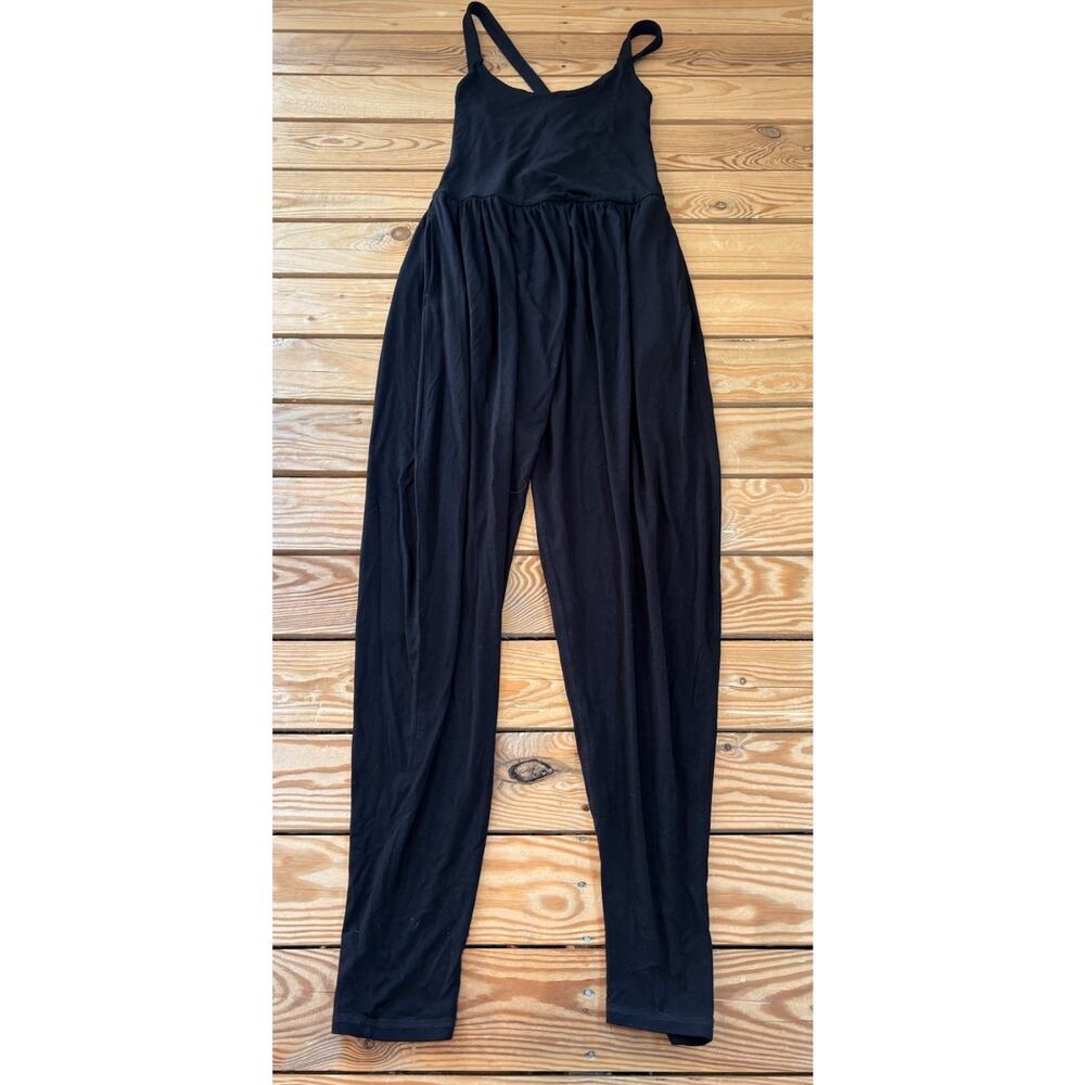 Imbodhi Women’s Sleeveless jumpsuit size L Black Bb